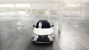 Объявлена стоимость обновленной версии Lexus RX
