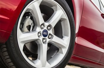 Ford займется обслуживанием автомобилей, производители которых ушли с российского рынка Ford займется обслуживанием автомобилей, производители которых ушли с российского рынка