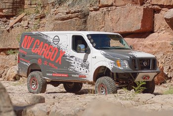 Японские автомобилестроители показали внедорожный фургон Nissan NV Cargo X Японские автомобилестроители показали внедорожный фургон Nissan NV Cargo X